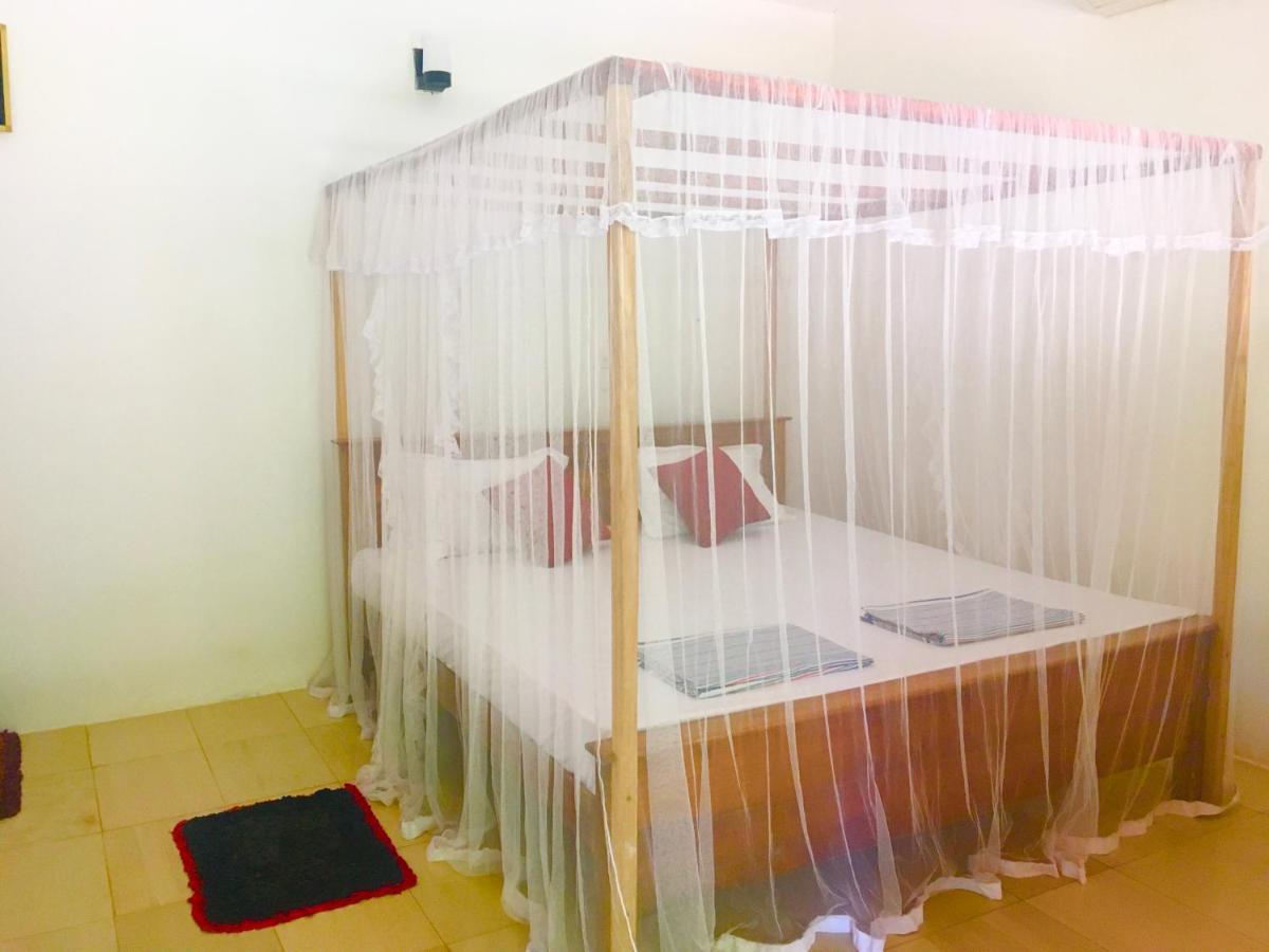 Arachchi Guest House 미리사 외부 사진