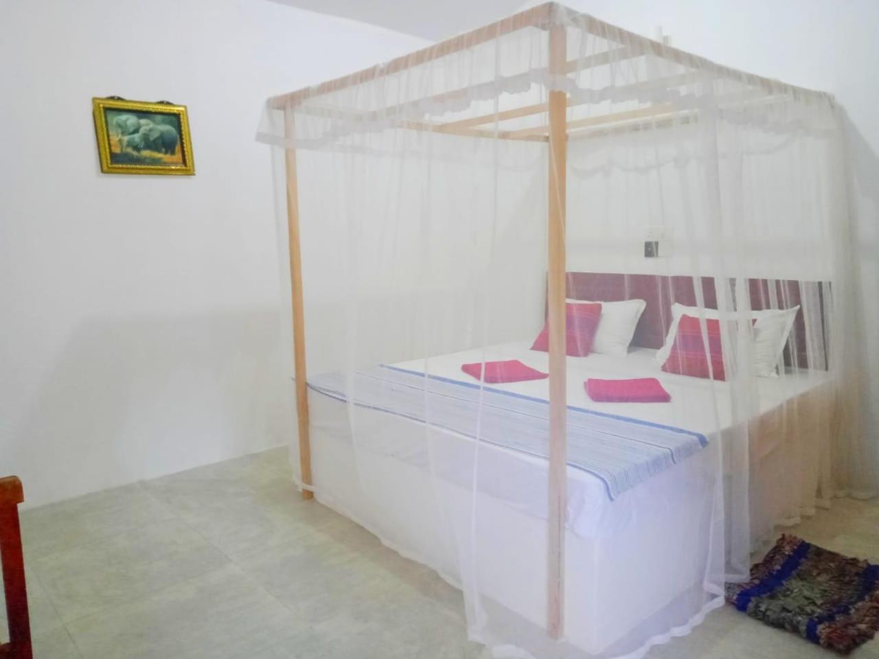 Arachchi Guest House 미리사 외부 사진